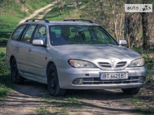 Nissan Primera 2000 года