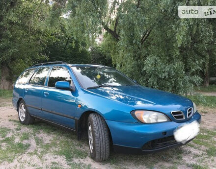 Nissan Primera 2000 года