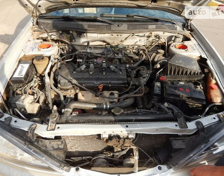 Nissan Primera 2000 года