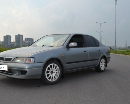 Nissan Primera 1998 года