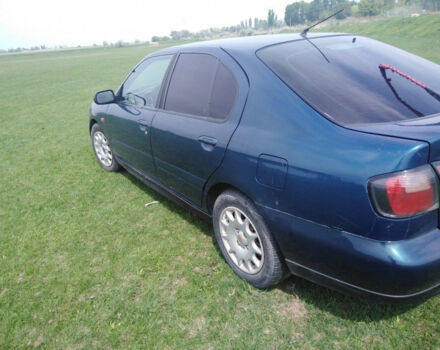 Nissan Primera 1998 року