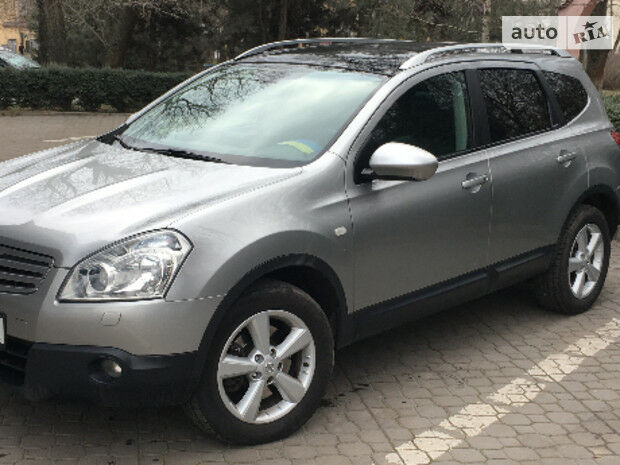 Nissan Qashqai+2 2008 года