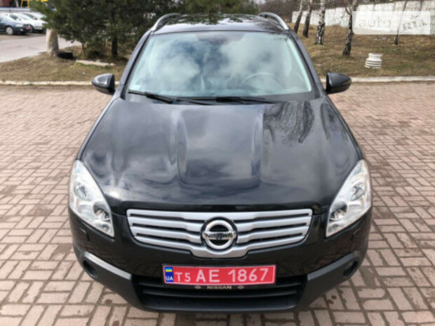 Nissan Qashqai+2 2009 года