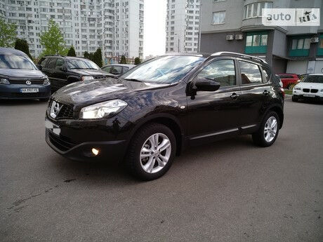 Nissan Qashqai 2010 року