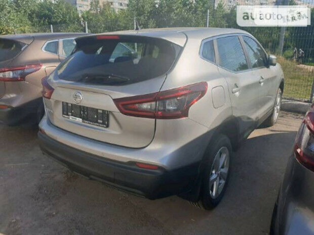 Nissan Qashqai 2020 года