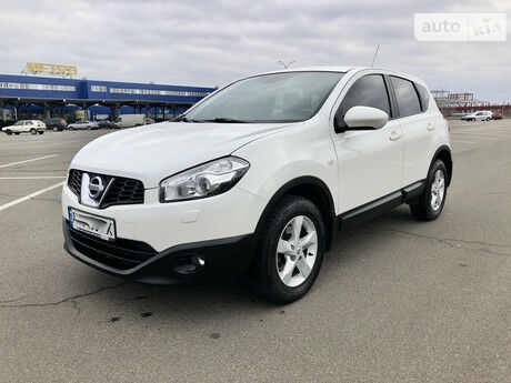 Nissan Qashqai 2014 года