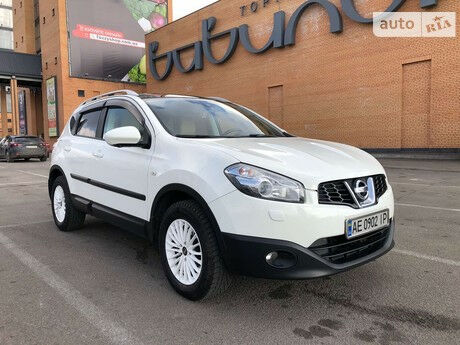 Nissan Qashqai 2012 року