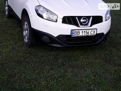 Nissan Qashqai 2011 года