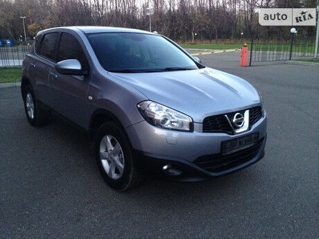 Nissan Qashqai 2011 года