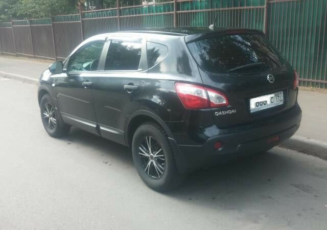 Nissan Qashqai 2010 року