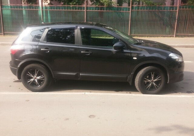 Nissan Qashqai 2010 року