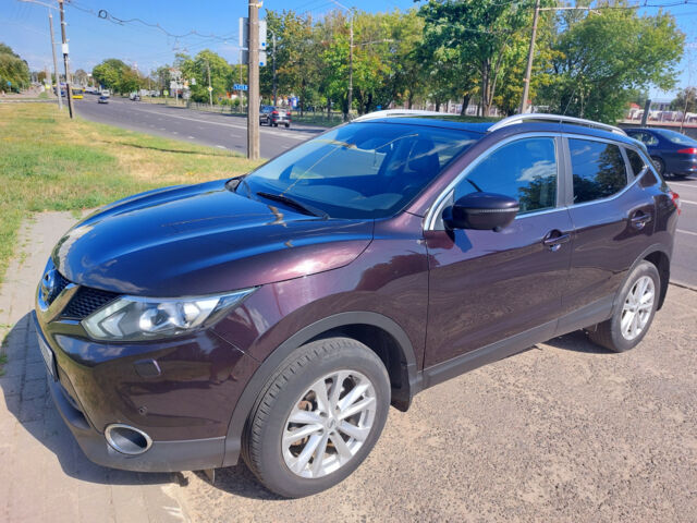 Nissan Qashqai 2015 року