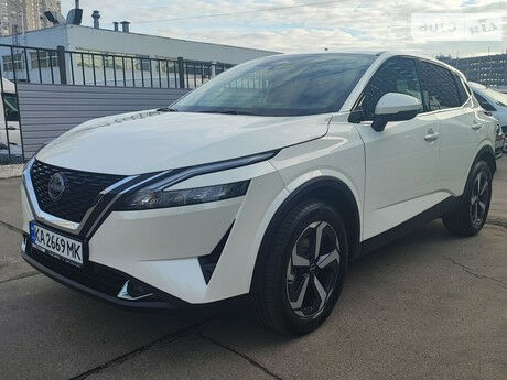Ниссан Кашкай 2023 року Nissan Qashqai 2023 року