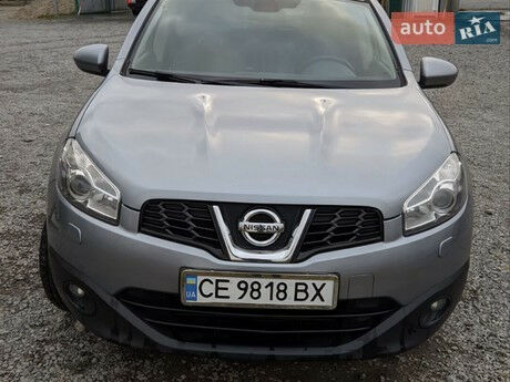 Ниссан Кашкай 2010 року Nissan Qashqai 2010 року