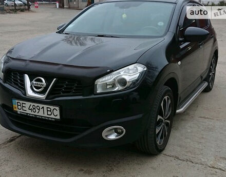 Nissan Qashqai 2012 года