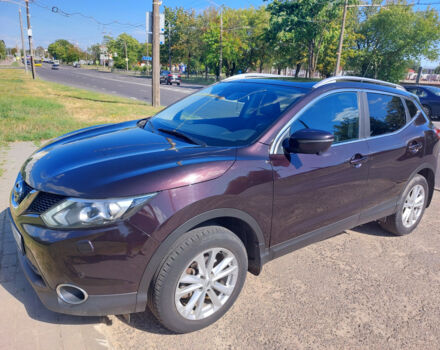 Nissan Qashqai 2015 року