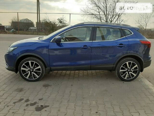 Nissan Rogue Sport 2017 года