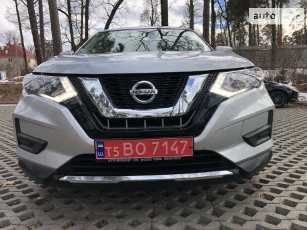 Nissan Rogue 2017 года