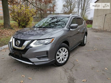 Nissan Rogue 2017 года