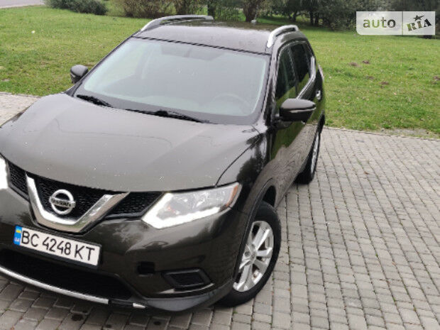 Nissan Rogue 2014 року