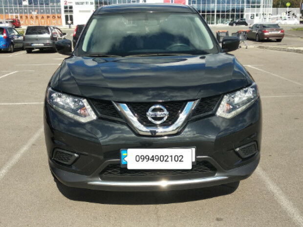 Ниссан Rogue 2016 року Nissan Rogue 2016 року
