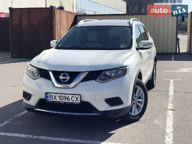 Nissan Rogue 2016 року