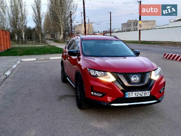 Nissan Rogue 2017 року