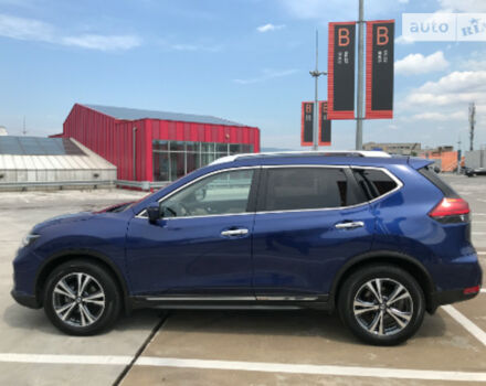 Nissan Rogue 2017 года