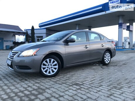 Nissan Sentra 2014 року