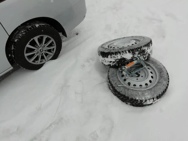 Nissan Serena 2011 года
