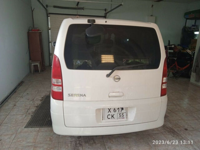 Nissan Serena 2004 года