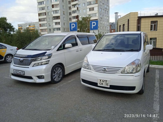 Nissan Serena 2004 года