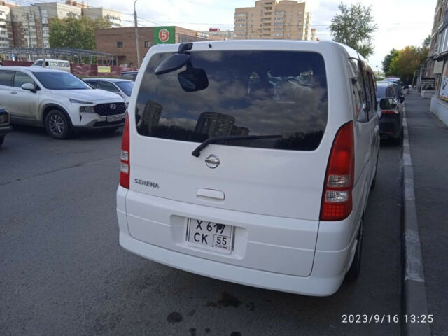 Nissan Serena 2004 года