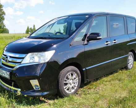 Nissan Serena 2012 года