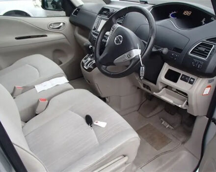 Nissan Serena 2011 года - Фото 4 авто