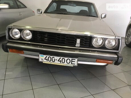 Nissan Skyline 1985 года