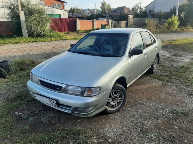 Nissan Sunny 1996 года