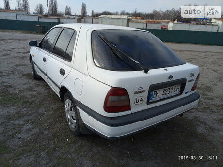 Nissan Sunny 1991 года