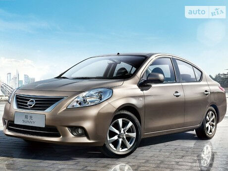 Nissan Sunny 2015 року