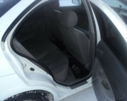 Nissan Sunny 2000 года - Фото 2 авто
