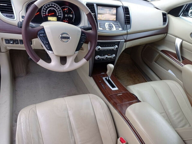 Nissan Teana 2012 року