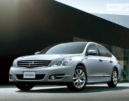 Nissan Teana 2016 року