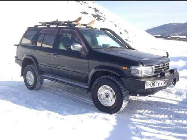 Nissan Terrano 1996 року