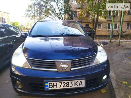 Nissan TIIDA 2008 года