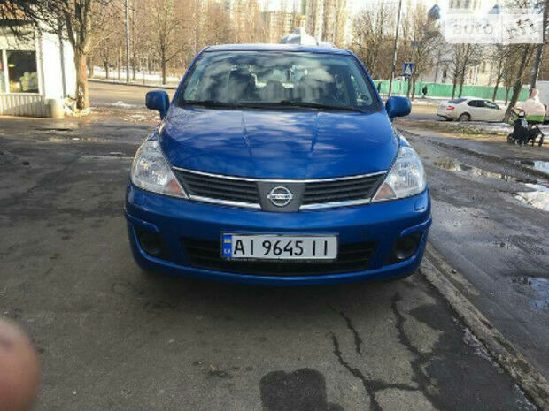 Nissan TIIDA 2007 року