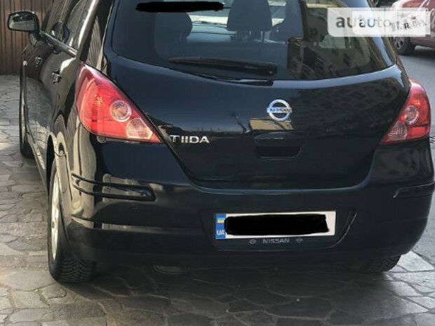 Nissan TIIDA 2008 року