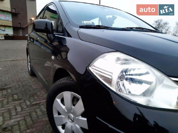 Nissan TIIDA 2007 года