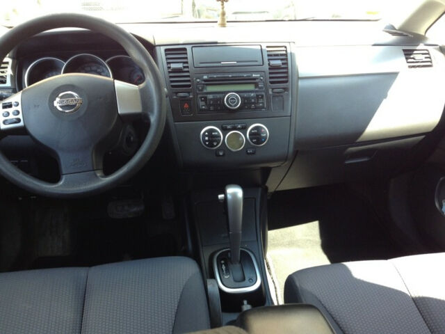 Nissan TIIDA 2008 года