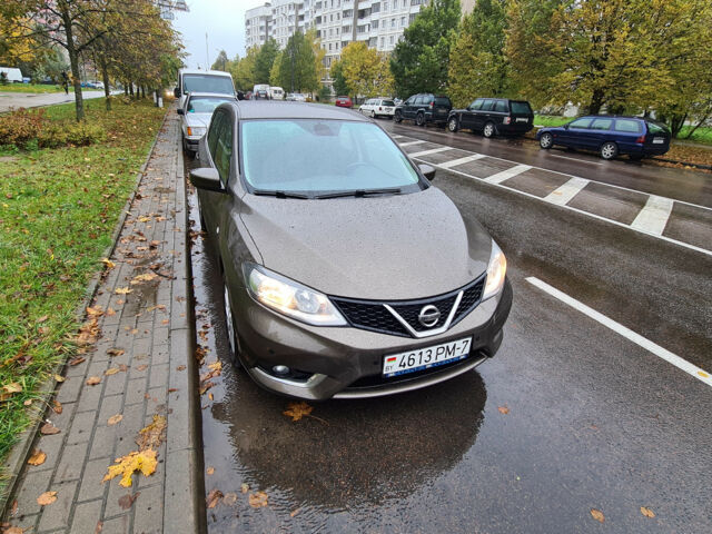 Nissan TIIDA 2015 года