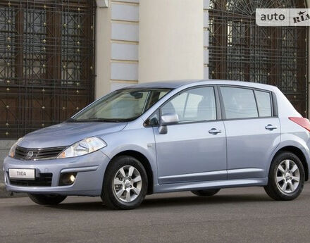 Nissan TIIDA 2008 року